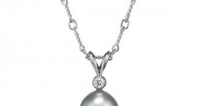 Brilliant Earth Pearl pendant Brilliant Earth Pearl pendant
